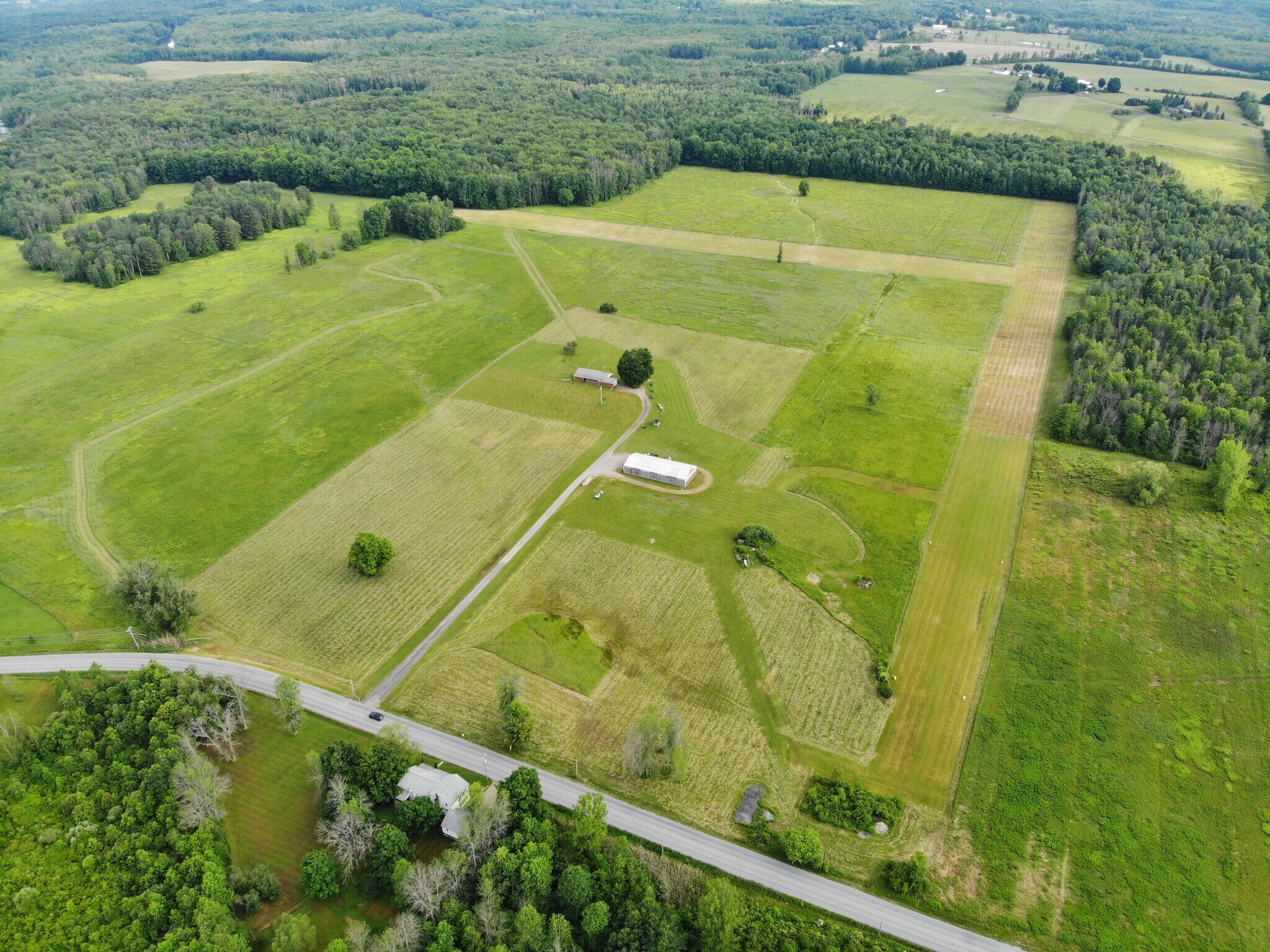 4885 Verplank Rd, Clay, NY à vendre Photo principale- Image 1 de 18