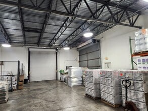 2820 Reynolds Dr, Fort Pierce, FL for lease Interior Photo- Image 2 of 13