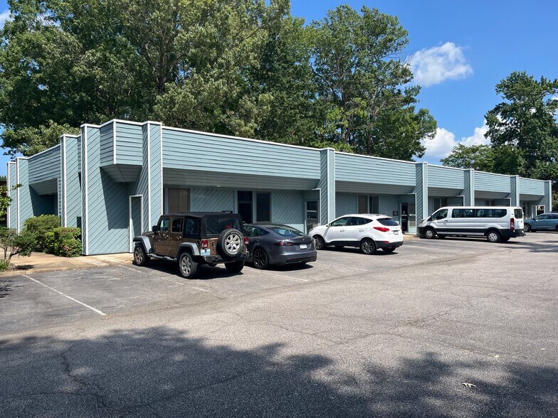 4520 Holland Office Park, Virginia Beach, VA for lease - Building Photo - Image 2 of 6