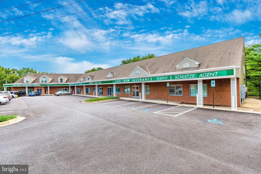 100 Tuscanny Dr, Frederick, MD à vendre - Photo du bâtiment - Image 1 de 10