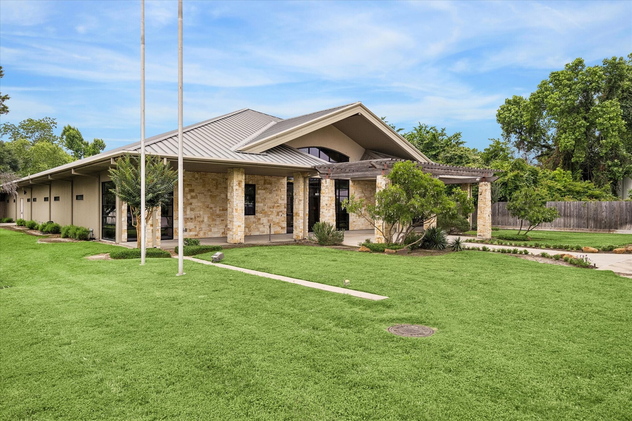 6950 W 43rd St, Houston, TX à louer Photo du bâtiment- Image 1 de 22