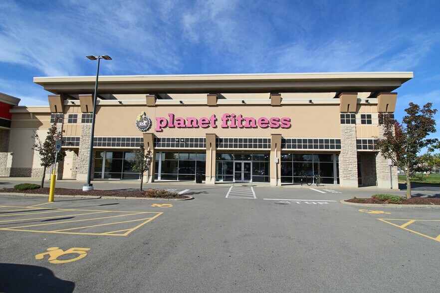 4090-4100 Maple Rd, Amherst, NY à louer - Photo du bâtiment - Image 3 de 6