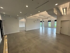 8188 Manitoba St, Vancouver, BC for lease Interior Photo- Image 2 of 3