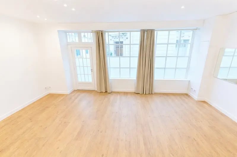 6 Rue De L'Agent Bailly, Paris à vendre - Photo du bâtiment - Image 3 de 14