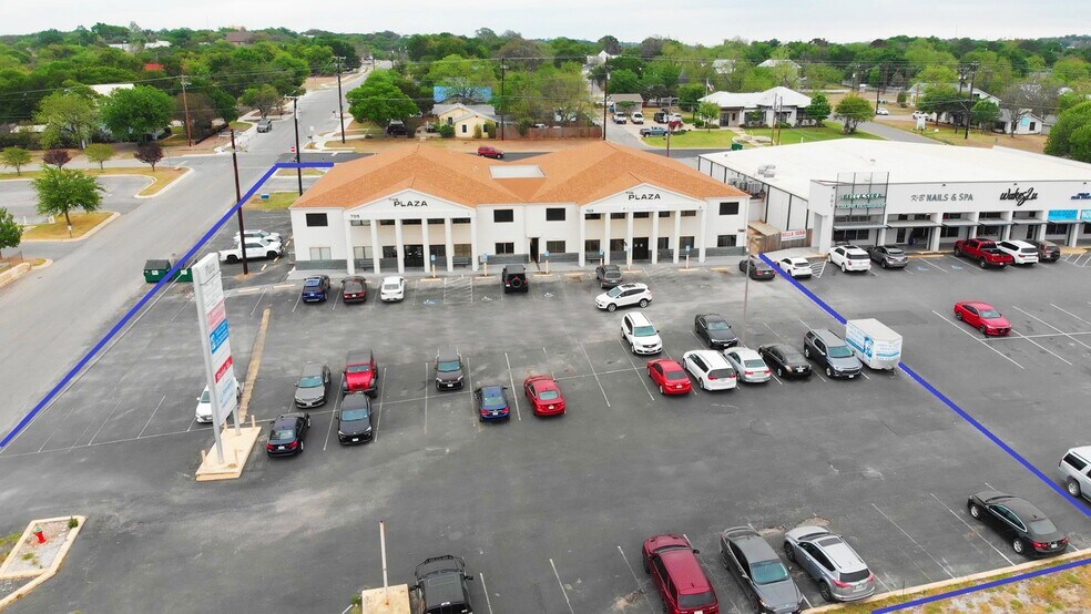 705 US Highway 281, Marble Falls, TX à louer - Photo du bâtiment - Image 2 de 4