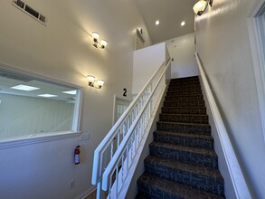 31961 Hilltop Blvd, Running Springs, CA for lease Interior Photo- Image 1 of 7