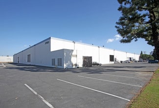 Plus de détails pour 16000 Heron Ave, La Mirada, CA - Industriel à louer