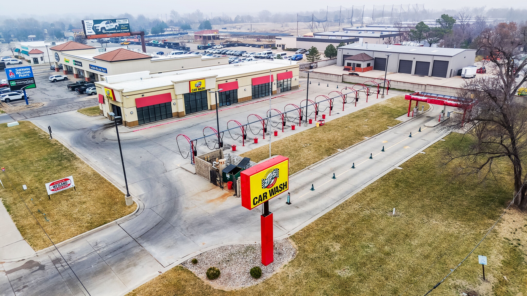 700 N Webb Rd, Wichita, KS for sale Primary Photo- Image 1 of 11