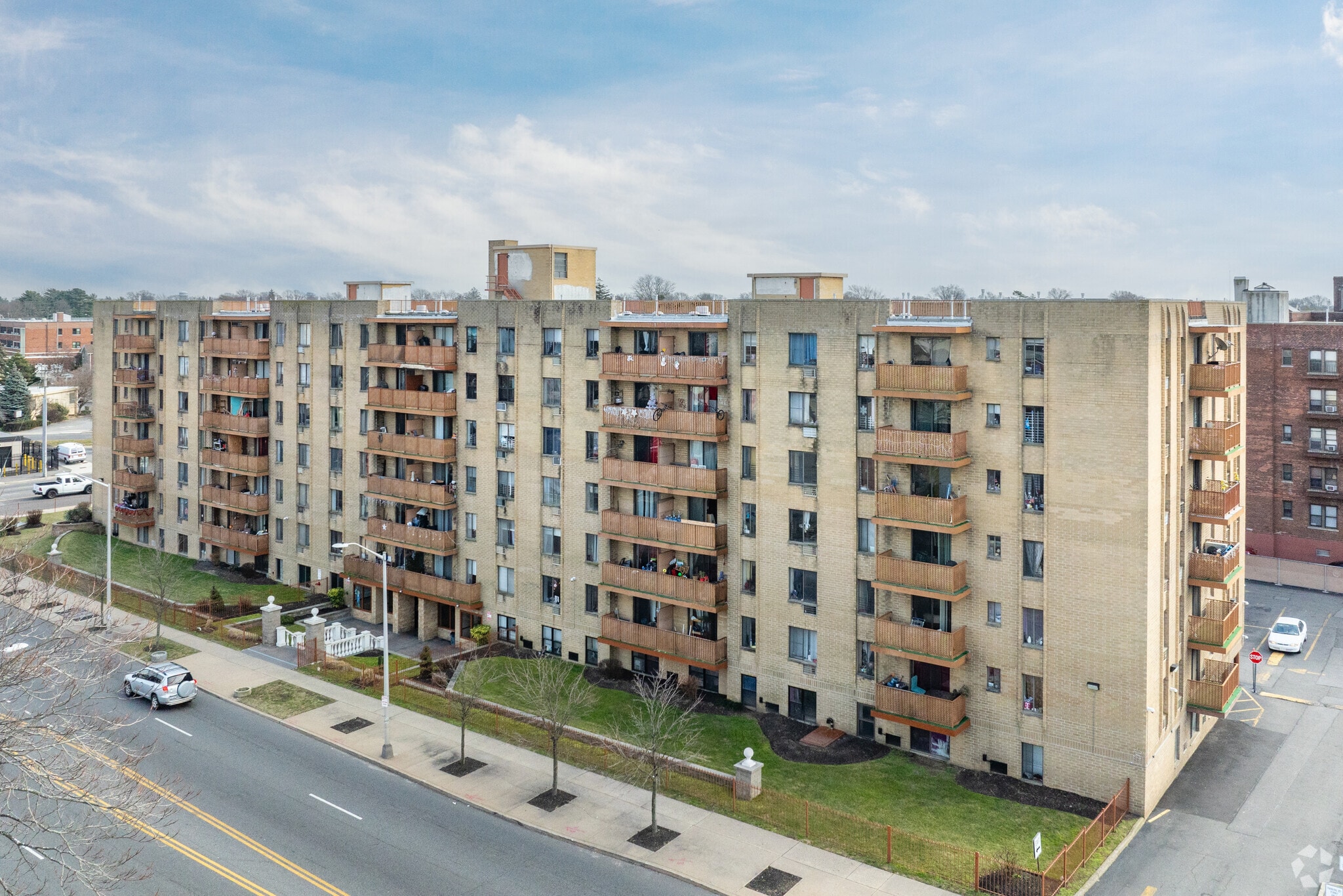 380 Front St, Hempstead, NY for sale Primary Photo- Image 1 of 8