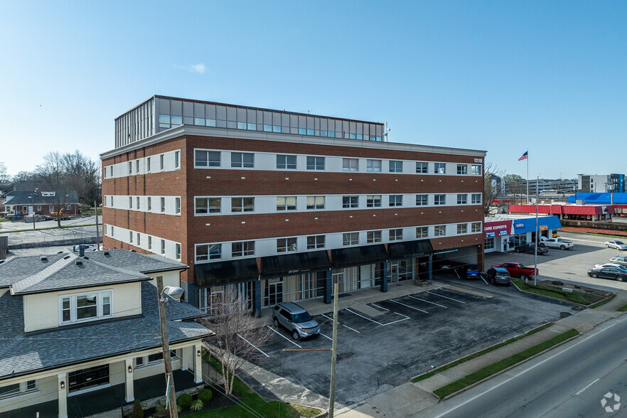 1218 South Broadway, Lexington, KY à vendre - Photo principale - Image 1 de 1