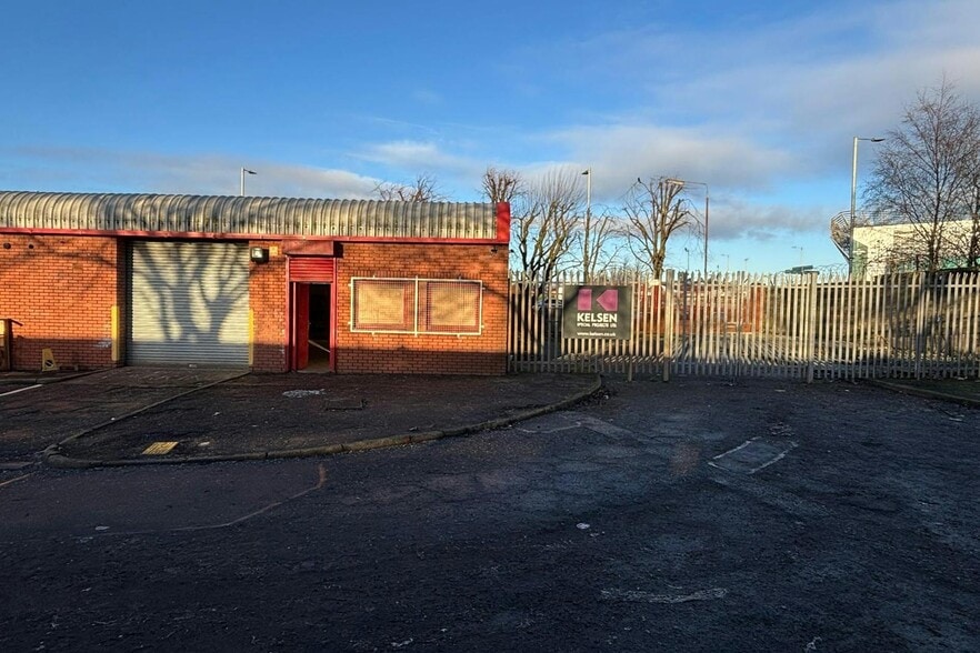 3-39 Arrol Pl, Glasgow for lease - Building Photo - Image 2 of 8