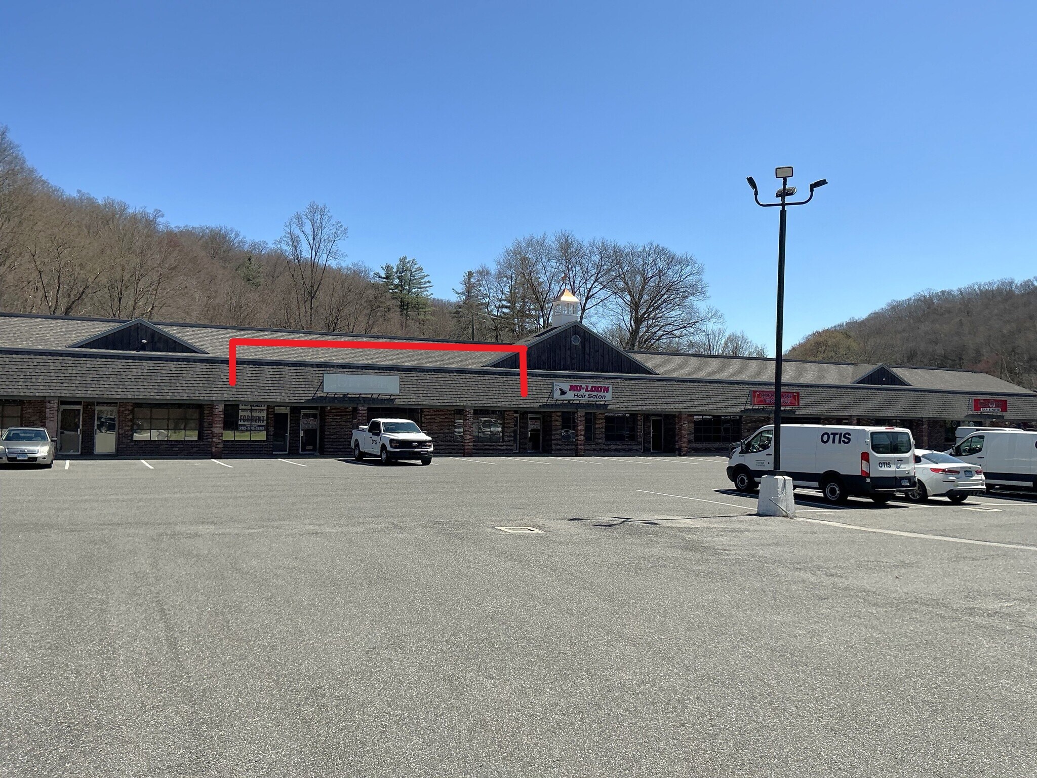 248 Oxford Rd, Oxford, CT for lease Building Photo- Image 1 of 3