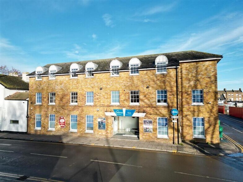 1 Lord St, Gravesend à louer - Photo du bâtiment - Image 1 de 2