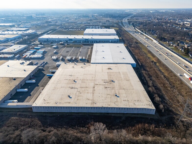 4338 Janitrol Rd, Columbus, OH for lease - Primary Photo - Image 1 of 3