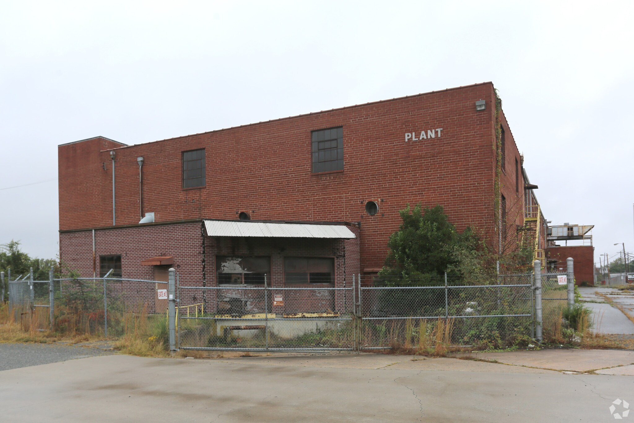 801 Trinity St, Thomasville, NC for lease Primary Photo- Image 1 of 8