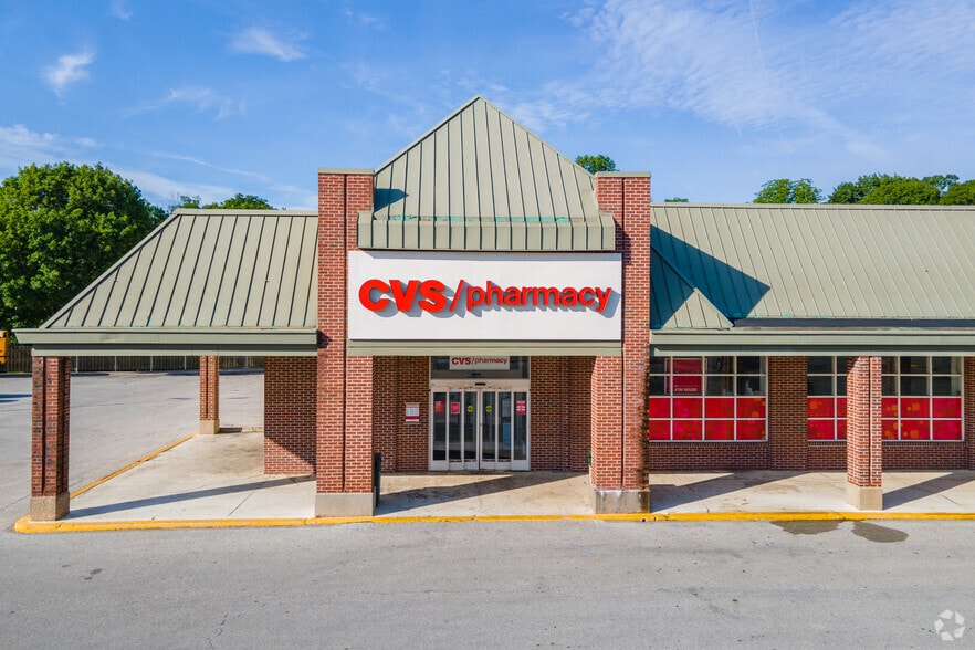 Lancaster Ave, Berwyn, PA for lease - Building Photo - Image 3 of 10