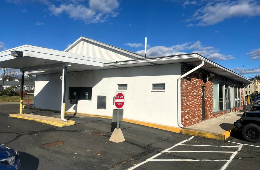543 Interchange Rd, Kresgeville, PA à louer - Photo du bâtiment - Image 2 de 12