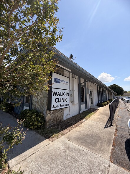 3251 N 66th St, Saint Petersburg, FL for lease - Building Photo - Image 3 of 18
