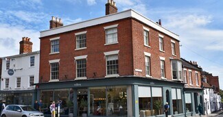 Plus de détails pour 60-62 High Street, Lymington - Commerce de détail à louer