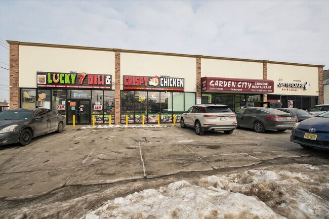 Plus de détails pour 224-01 Merrick Blvd, Jamaica, NY - Commerce de détail à vendre