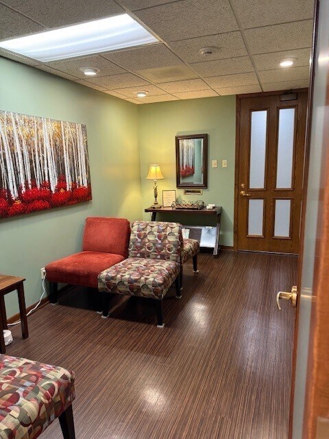 8330-8350 Meadow Rd, Dallas, TX 75231 - Unité 224 - - Photo intérieure - Image 1 of 6