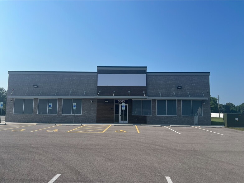 5510 N Belt W, Belleville, IL for lease - Building Photo - Image 1 of 9