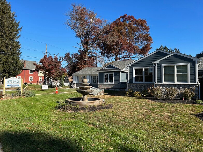 511 N Providence Rd, Media, PA for lease - Primary Photo - Image 1 of 6