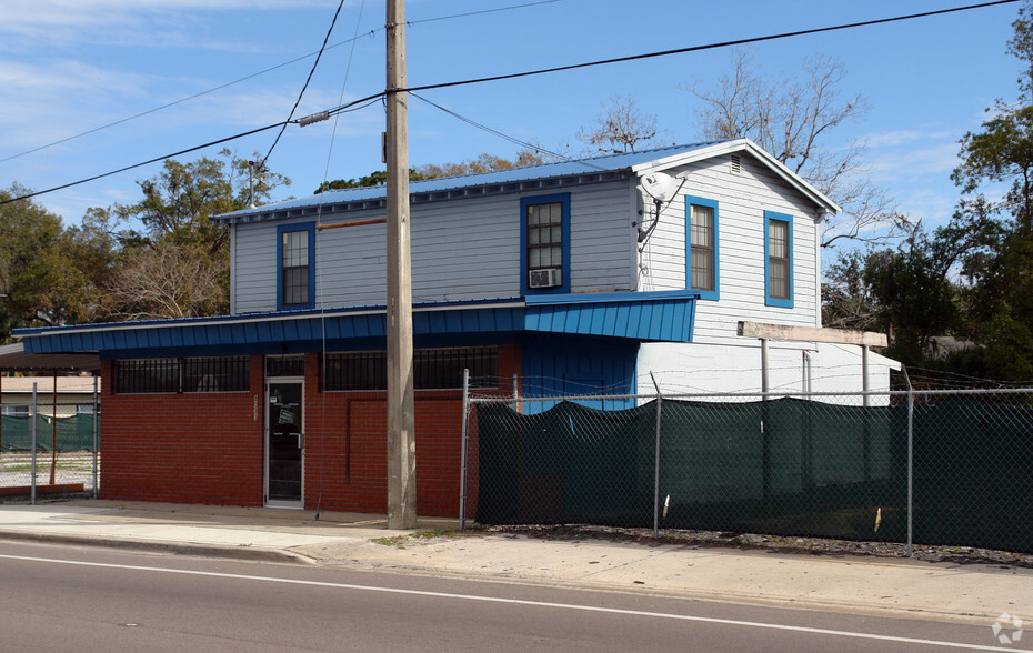 8033 N Main St, Jacksonville, FL for sale - Primary Photo - Image 1 of 1