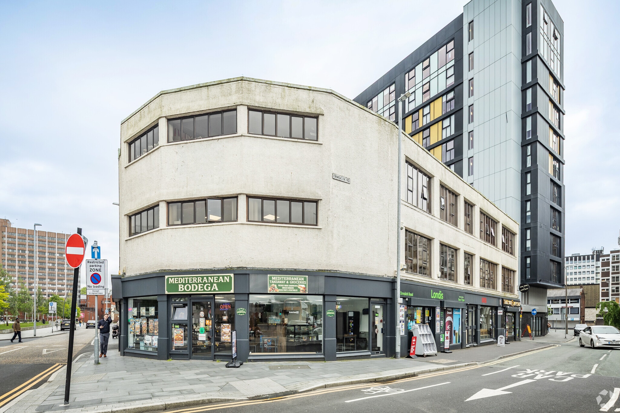 32-44 Ormskirk Rd, Preston for lease Primary Photo- Image 1 of 4