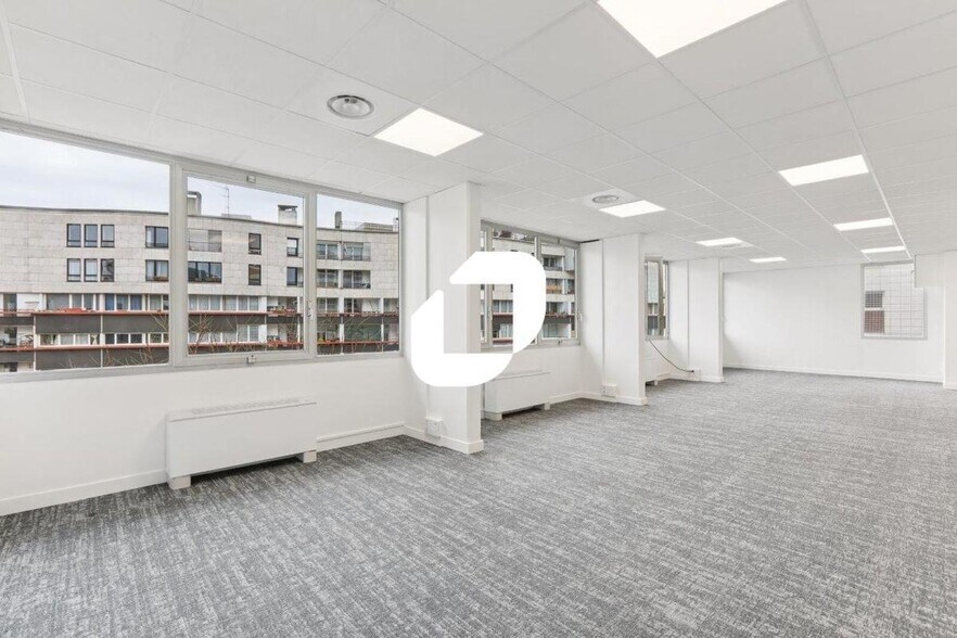 167-169 Rue Du Chevaleret, Paris for lease - Interior Photo - Image 2 of 17
