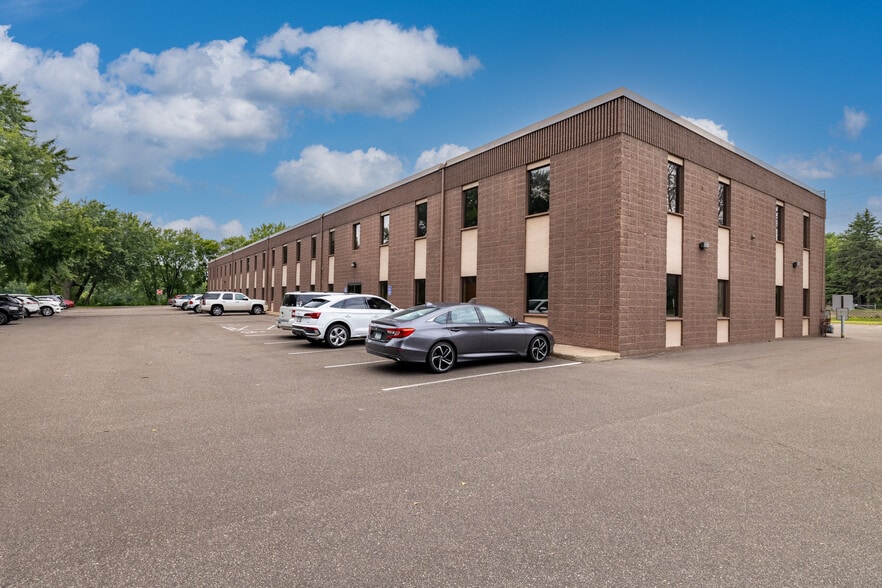 1310 E Highway 96, White Bear Lake, MN for sale - Building Photo - Image 2 of 10