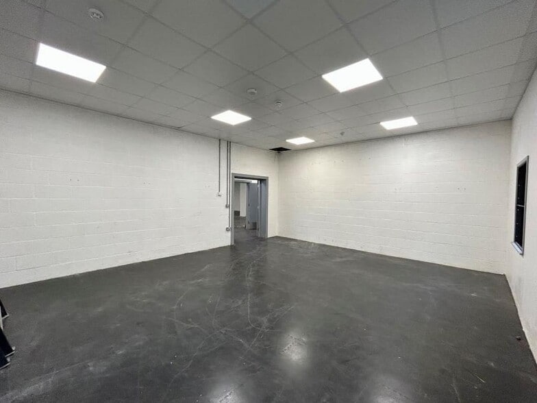 Camp Rd, Upper Heyford for lease - Building Photo - Image 3 of 14