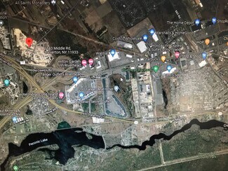 Plus de détails pour 1843 Middle Rd, Calverton, NY - Terrain à vendre