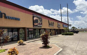 1100 N 77 Expy, Brownsville, TX for lease Building Photo- Image 1 of 3