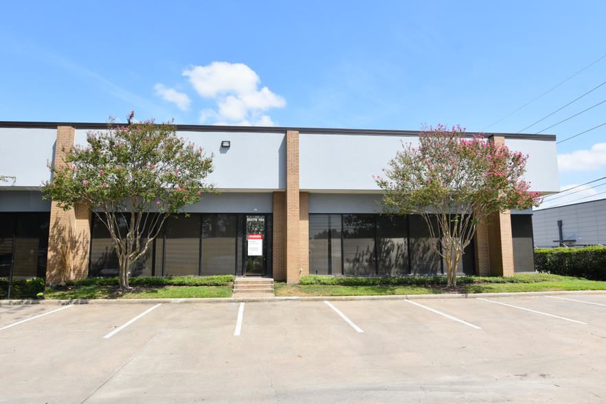 1416-1428 N Sam Houston Pky E, Houston, TX for lease - Building Photo - Image 2 of 10