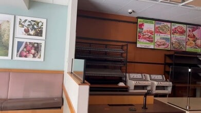 135-137 Miracle Mile, Coral Gables, FL for lease - Commercial Listing Video 
