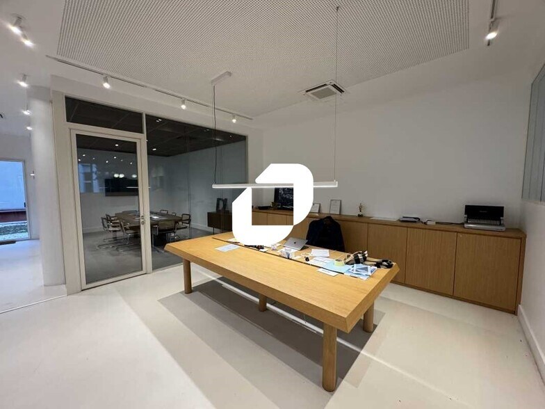 Bureau dans Montrouge à louer - Photo intérieure - Image 3 de 13
