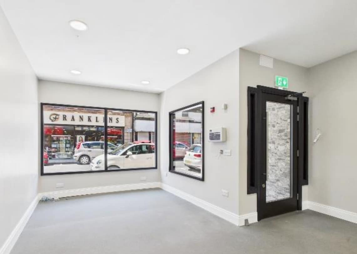 21 Hill St, Newry à louer Photo intérieure- Image 1 de 5