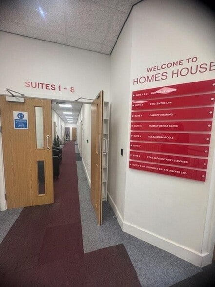 253 Cowbridge Rd W, Cardiff à louer - Photo du bâtiment - Image 3 de 19