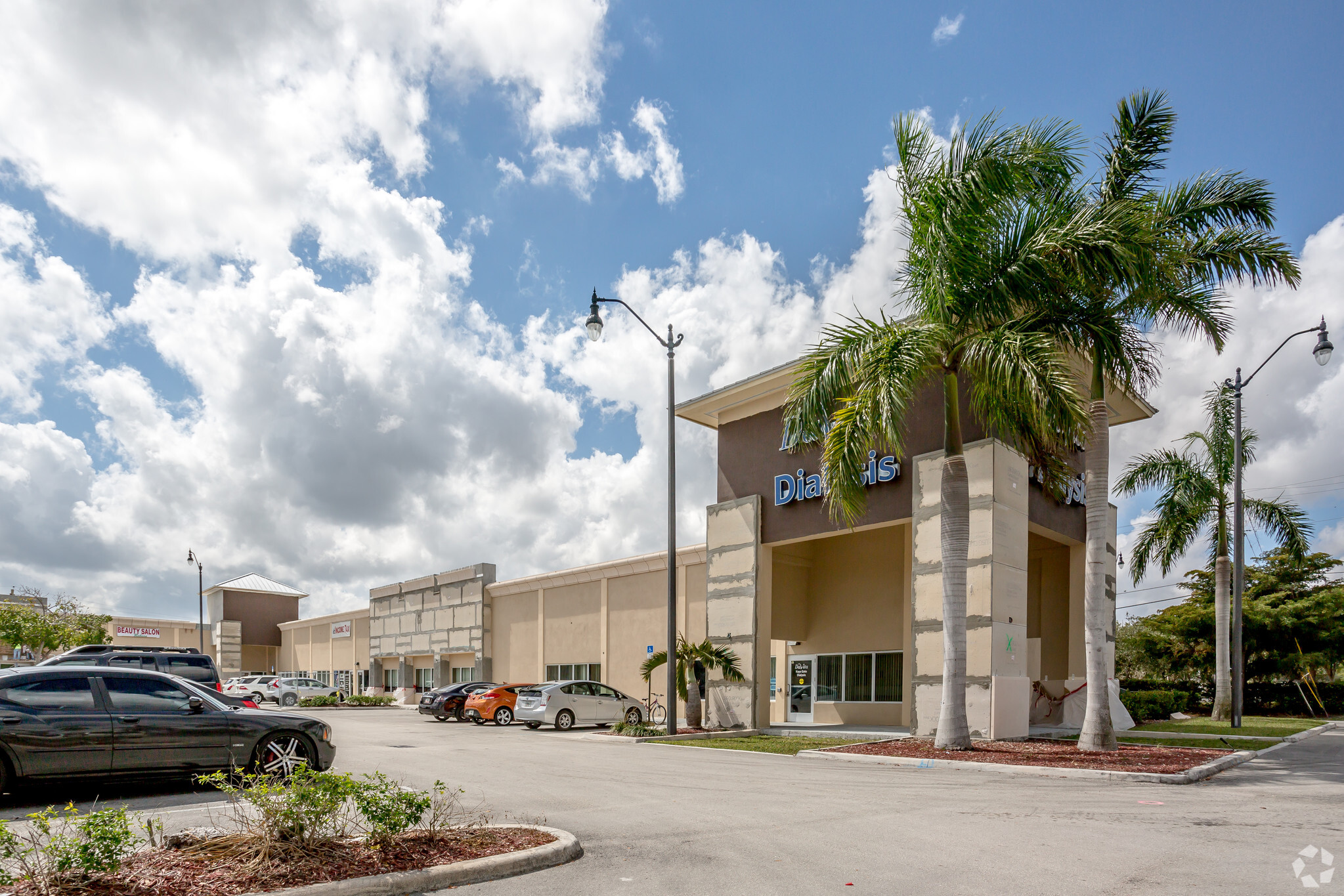 1982-1998 NE 8th St, Homestead, FL for lease Building Photo- Image 1 of 8