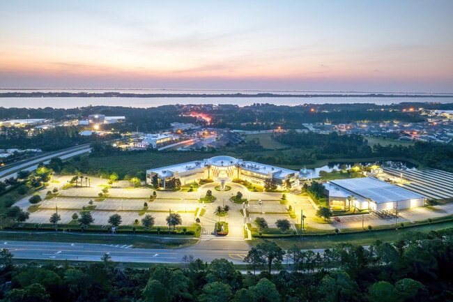 Plus de détails pour 1050 Satcom Ln, Melbourne, FL - Bureau à vendre