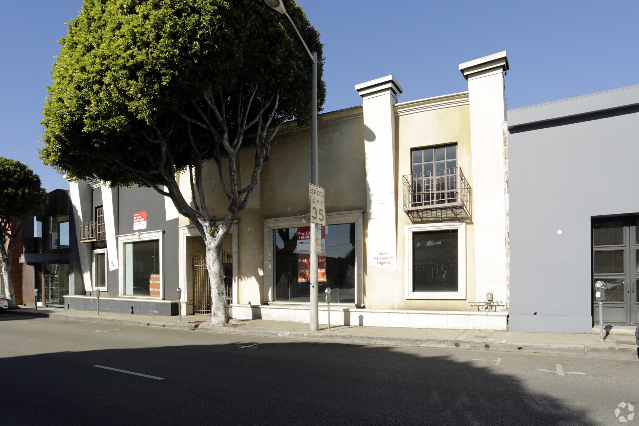 8451 Melrose Ave, West Hollywood, CA à louer Photo du bâtiment- Image 1 de 3