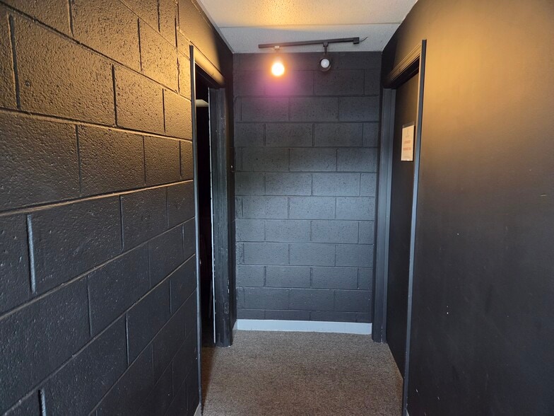 8831-8869 Walker Mill Rd, Capitol Heights, MD for lease - Building Photo - Image 2 of 23