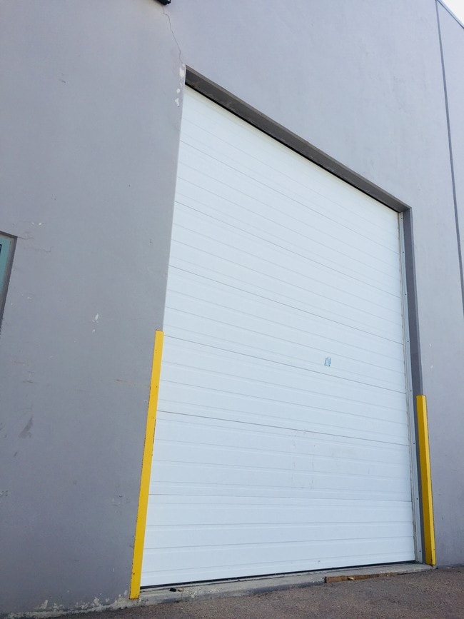 Plus de détails pour 6726 - 6775 St, Edmonton, AB - Flex à vendre