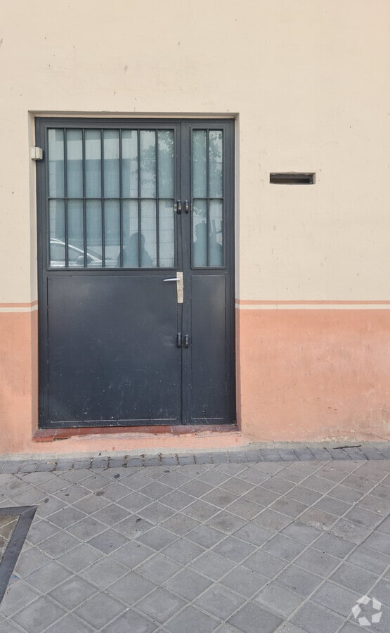 Calle Sierra Gador, 17, Madrid, MAD 28031 - Unit Puerta 04 - - Interior Photo - Image 2 of 13