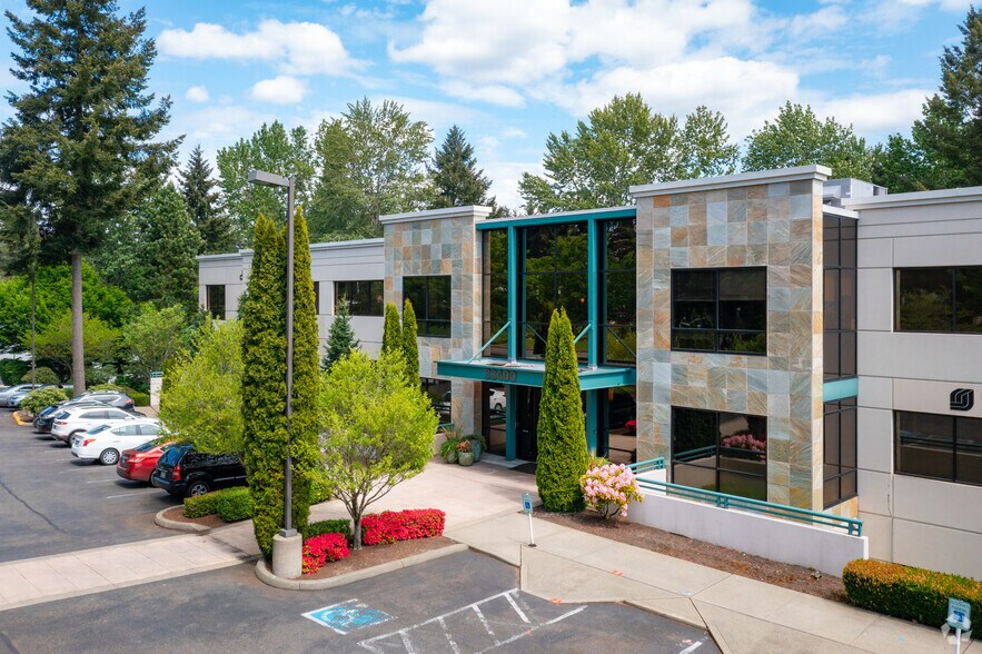 33400 9th Ave S, Federal Way, WA à louer - Photo du bâtiment - Image 2 de 5