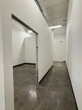350 NE 75th St, Miami, FL for lease Interior Photo- Image 1 of 7