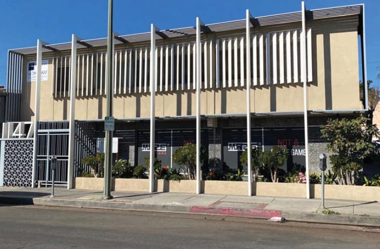 1145-1147 S Robertson Blvd, Los Angeles, CA for lease Primary Photo- Image 1 of 2