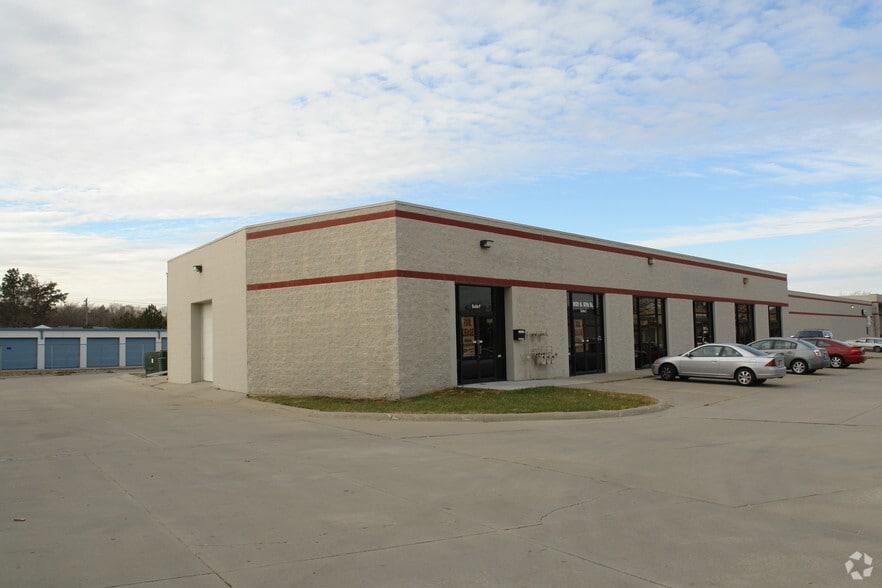 6131 S 57th St, Lincoln, NE for lease - Building Photo - Image 2 of 3