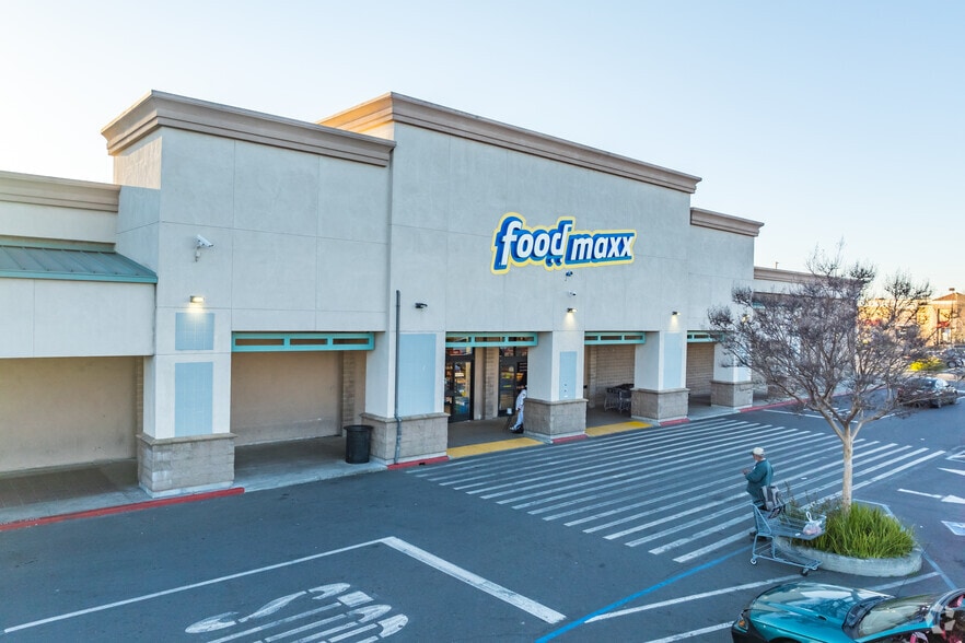 3860 Florin Rd, Sacramento, CA à vendre - Photo du bâtiment - Image 2 de 6